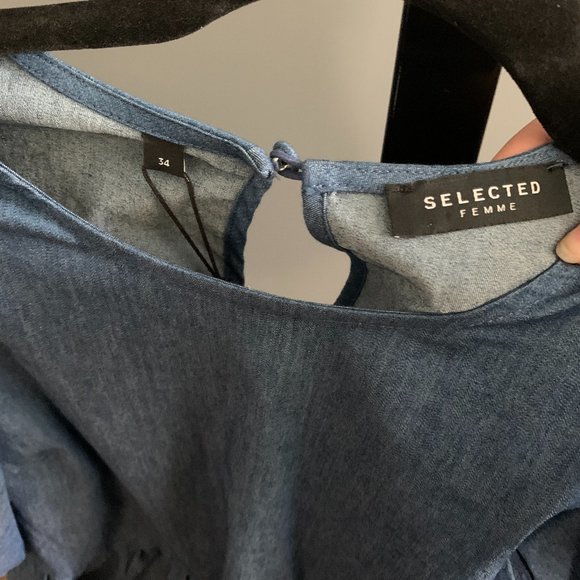 Selected Femme Flowy-Sleeved Blouse - Picture 3 of 4